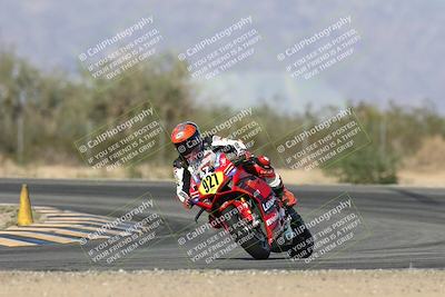 media/Nov-16-2025-Race Pace (Sun) [[8c5fa54630]]/Verified Riders/2-Turn 7 (945am)/